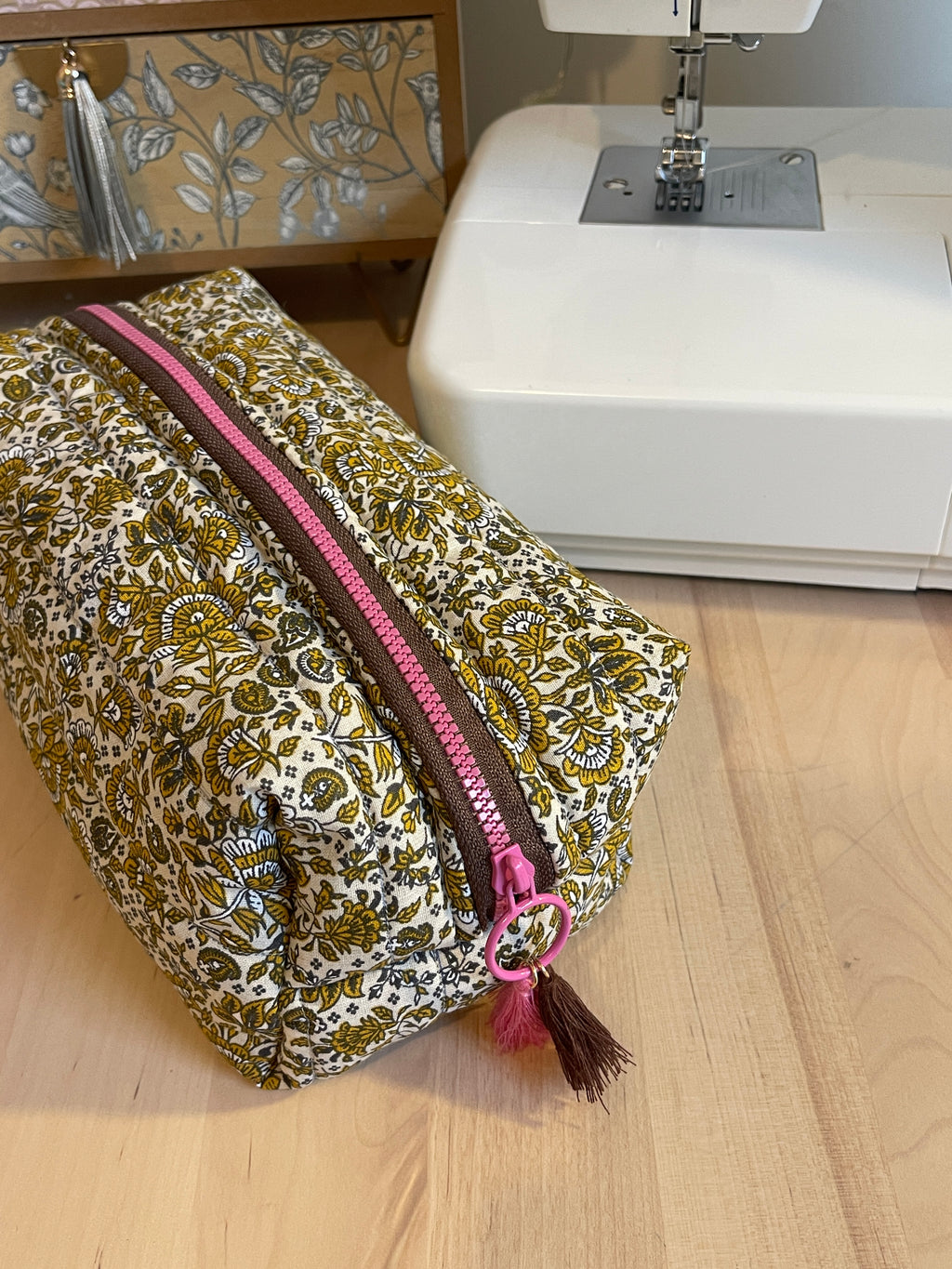 Trousse à maquillage  "Floraison Douce"