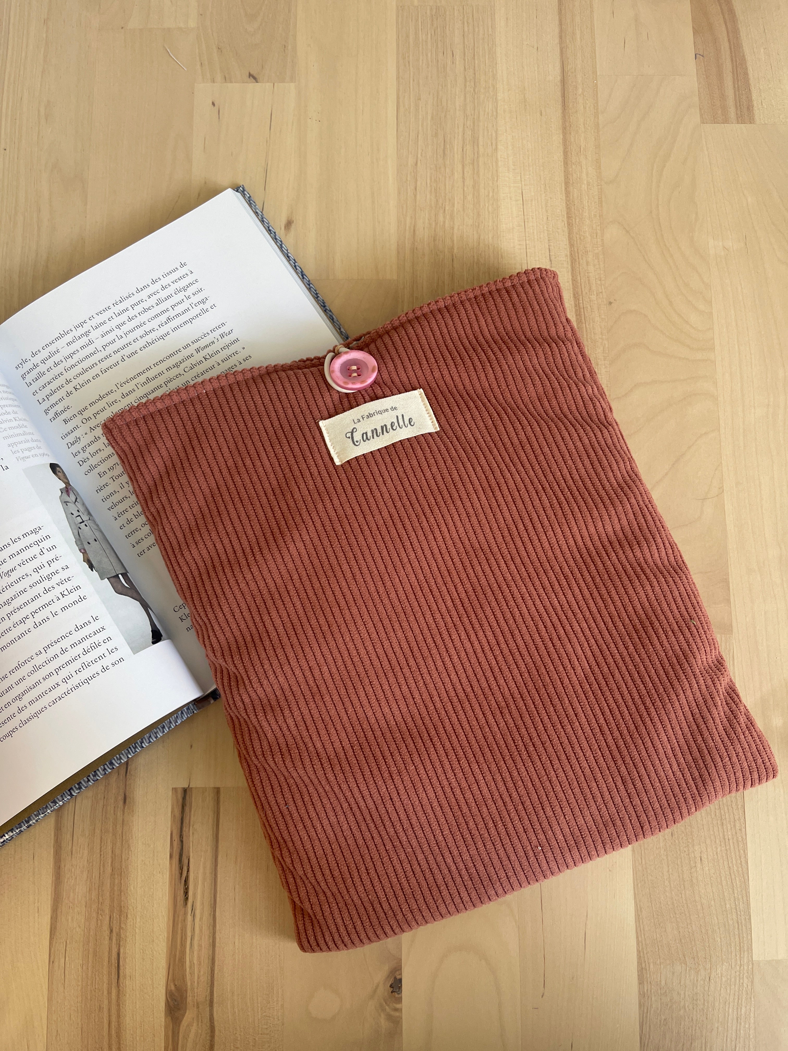 Pochette à livre broché "Vieux rose"