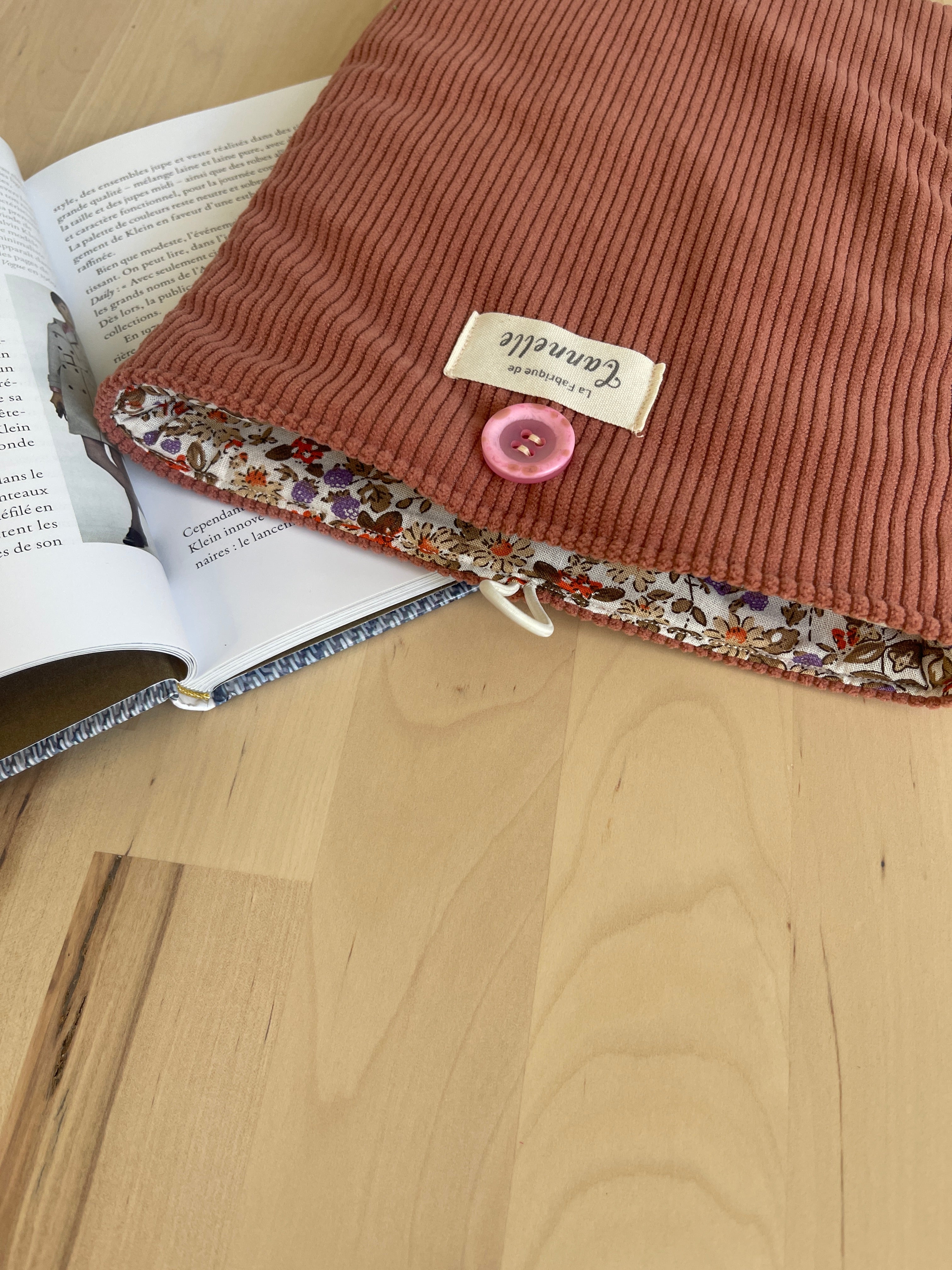 Pochette à livre broché "Vieux rose"