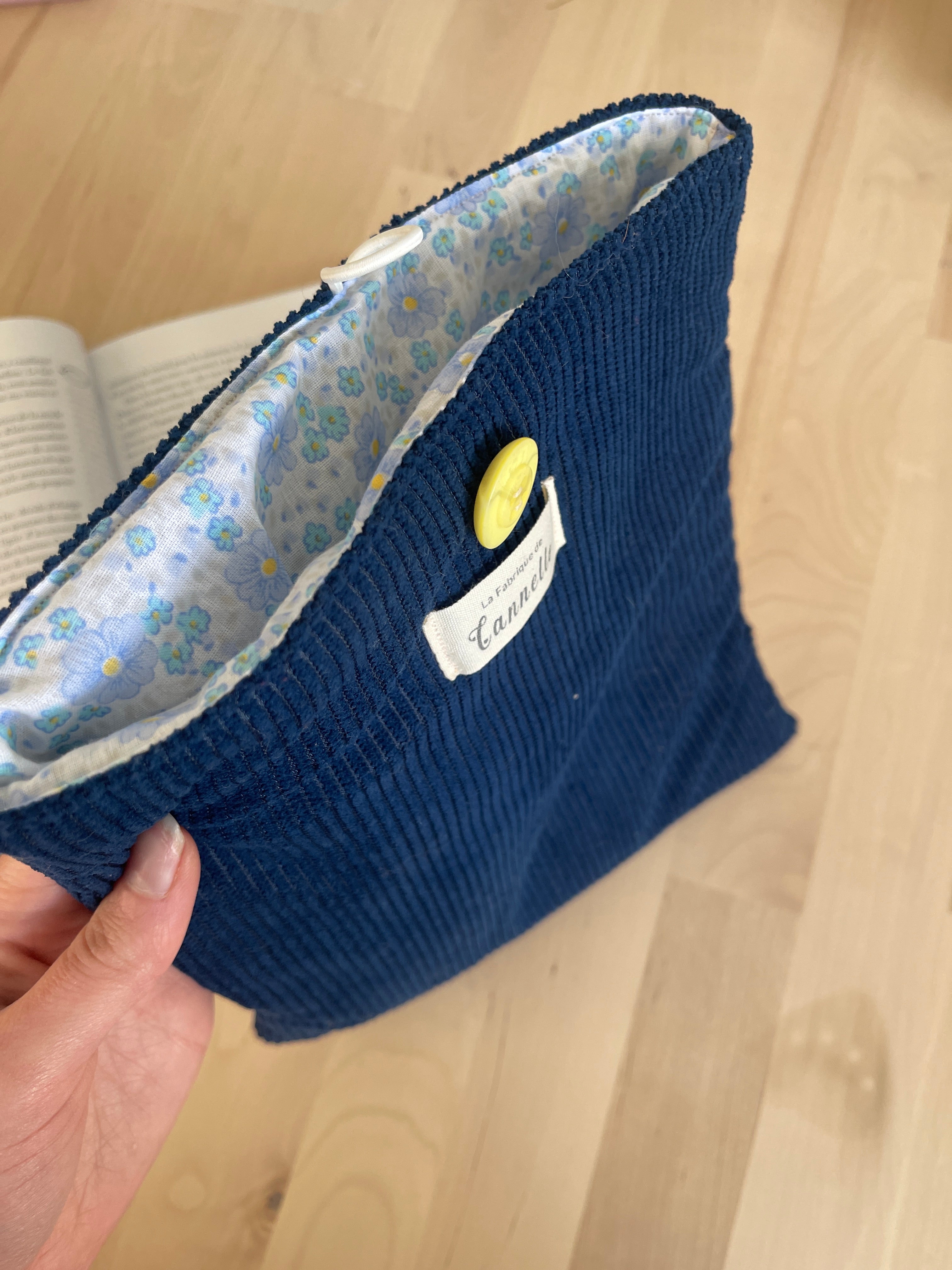 Pochette à livre broché "Blue"
