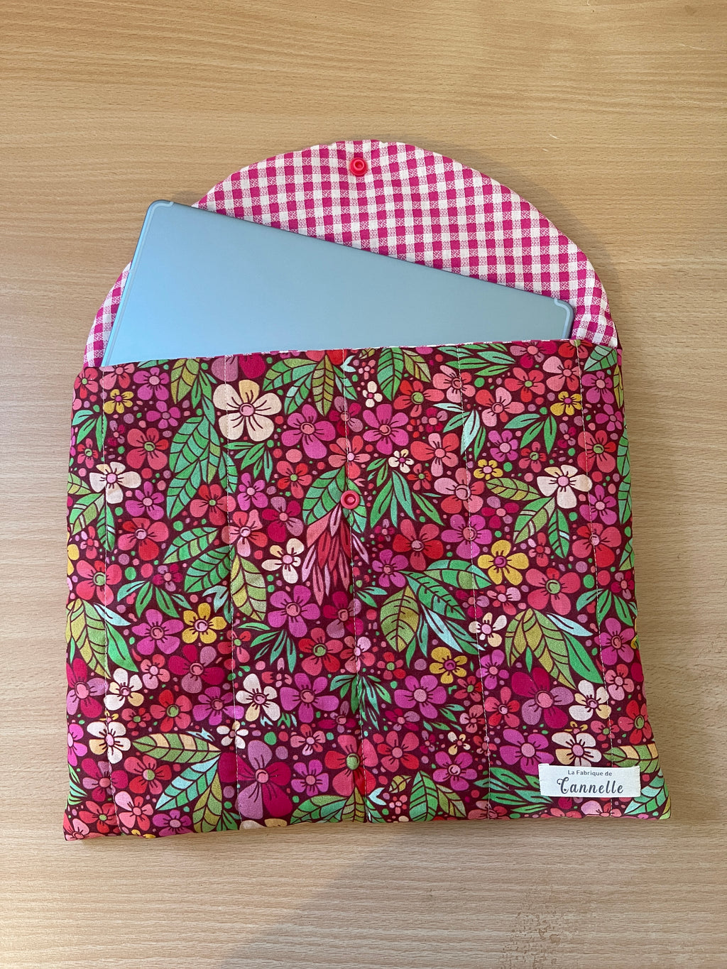 Pochette pour tablette “Fleur Rose”