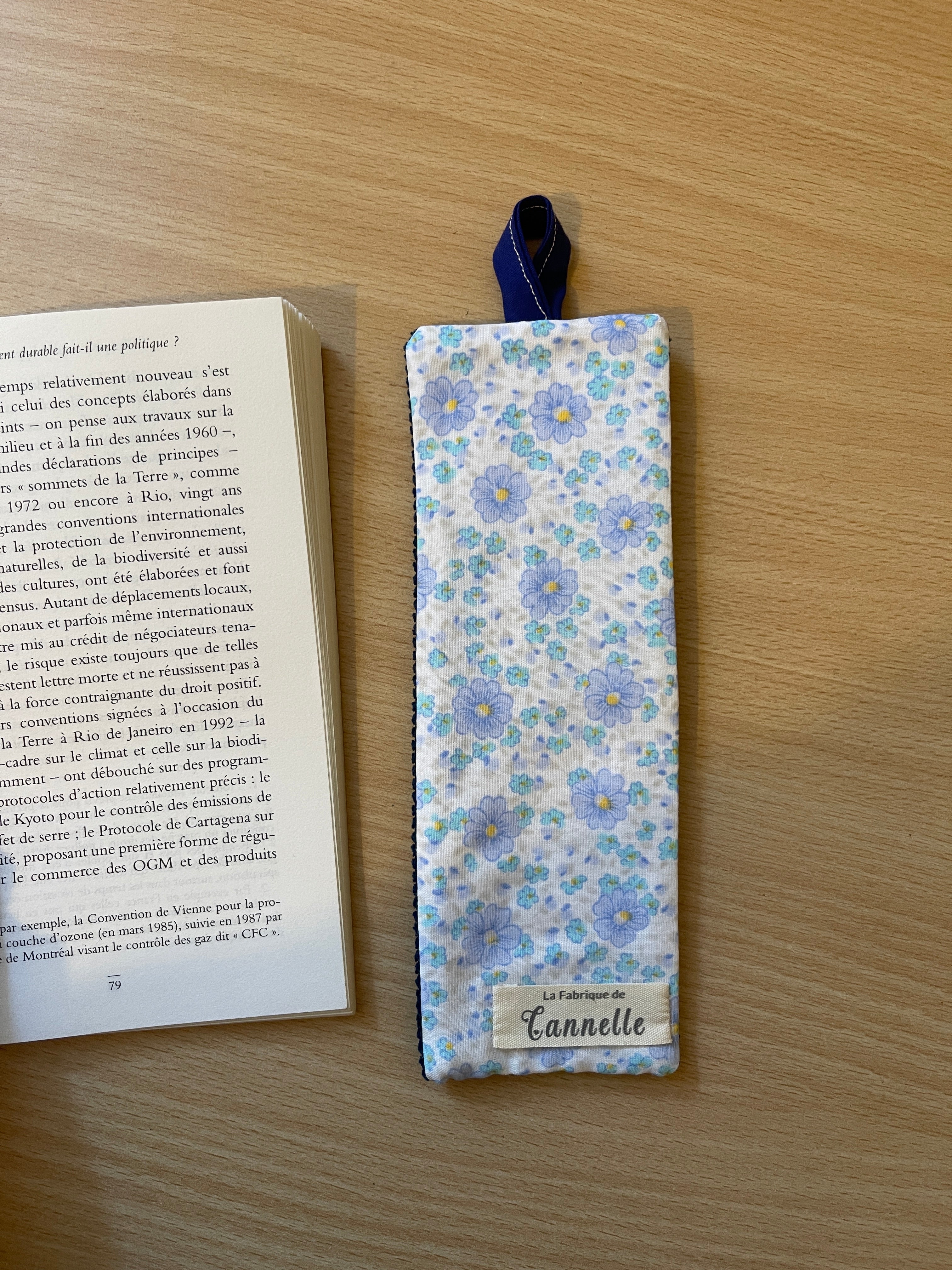 Marque-page "Fleur bleu"