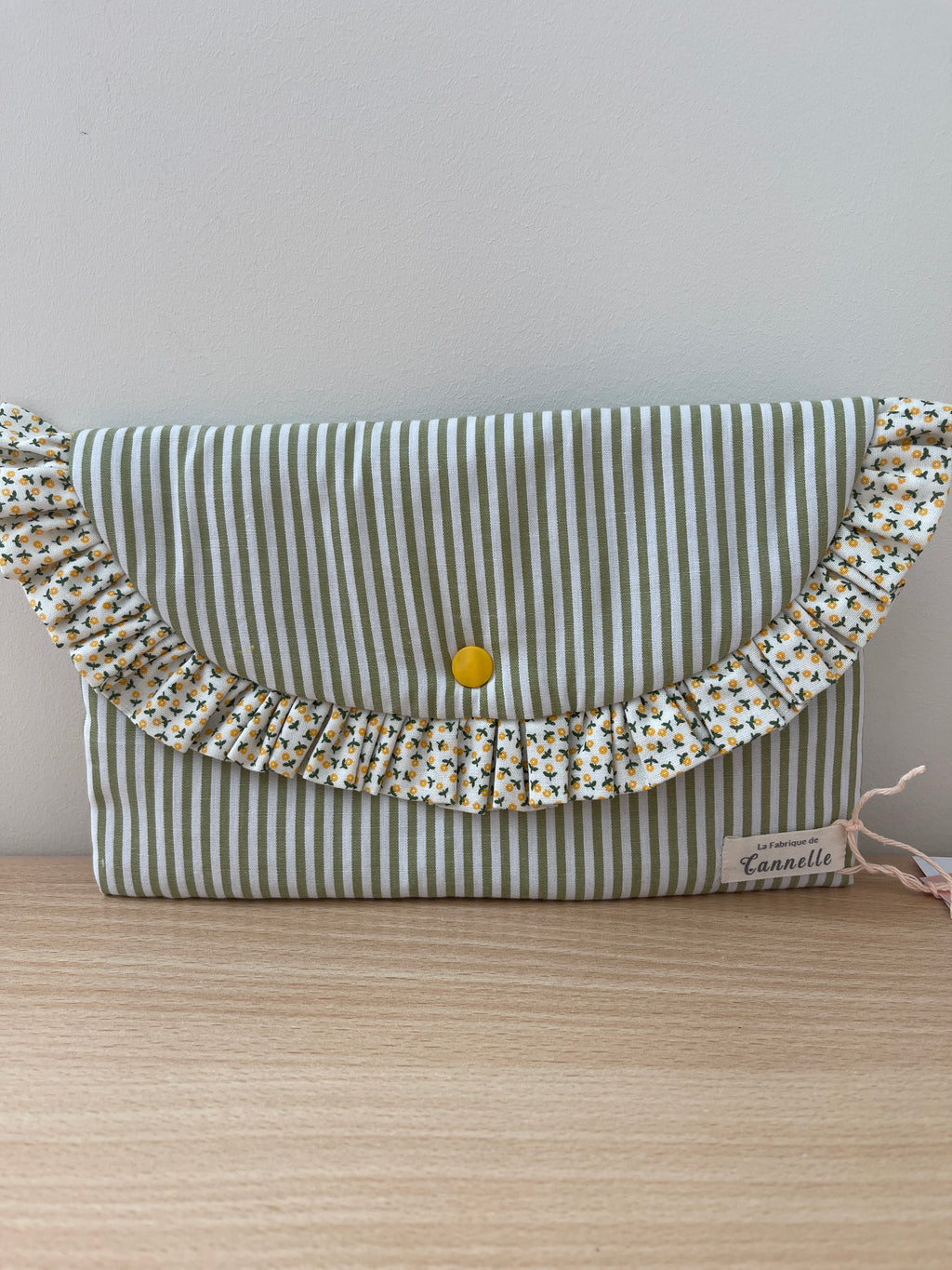 Pochette plate "Rayures vertes"