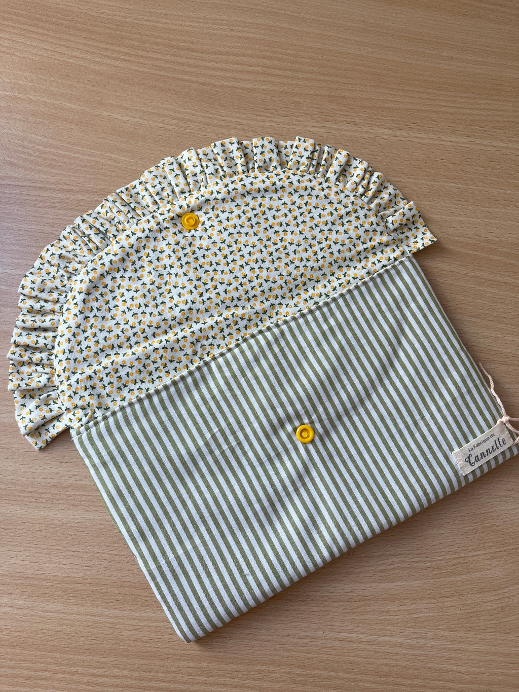 Pochette plate "Rayures vertes"
